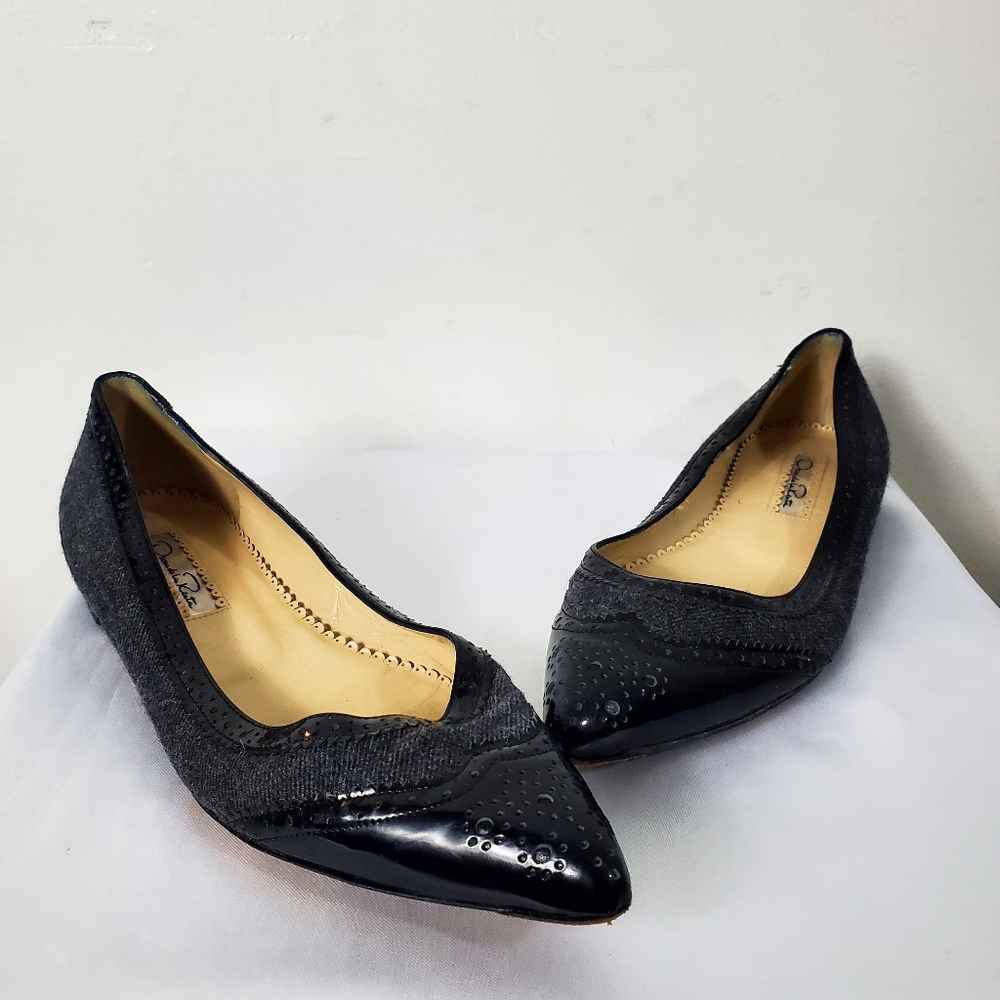 Oscar De La Renta Gray/ Black Patent Leather Pointy Flat Size 37 Made In Italy